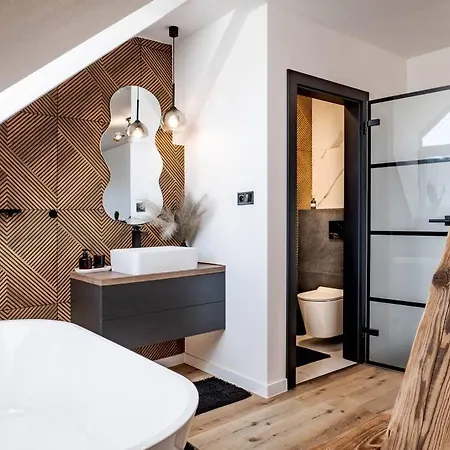 Loft L Main Square With Luxury Bath Nova Bana